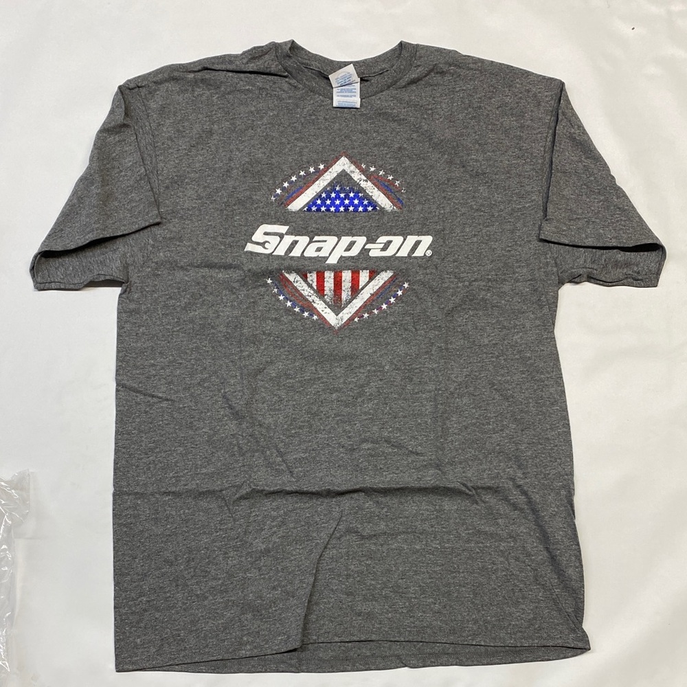 Snap on Gray Short-Sleeve Tee with American Flag Logo